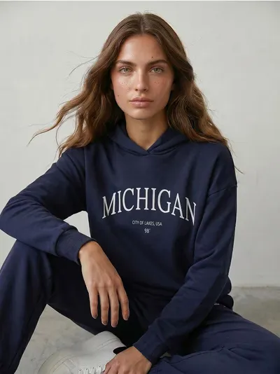 Hoodie s natpisom Michigan