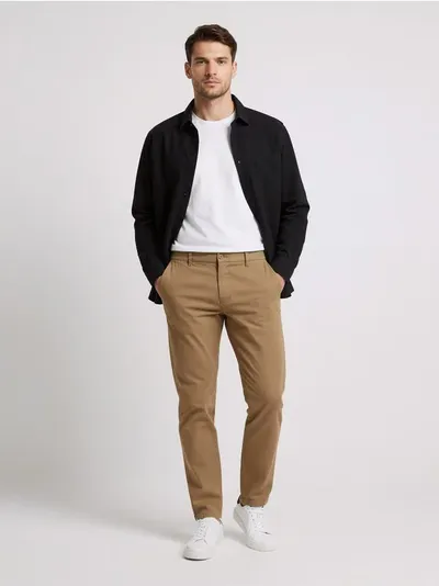 Slim chino hlače