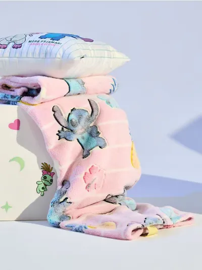 Ćebe sa fluorescentnim printom Lilo & Stitch