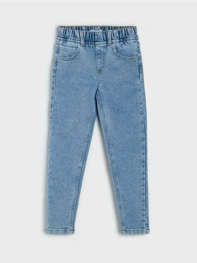 Relaxed skinny farmerke s dodatkom viskoze