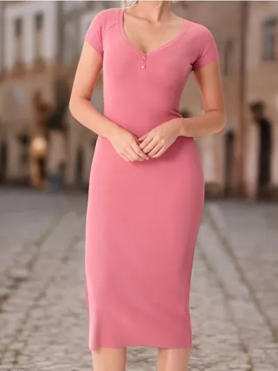 Prilagođena midi haljina
