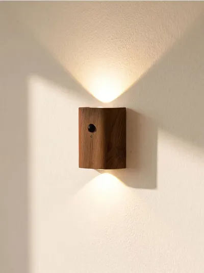 LED zidna lampa