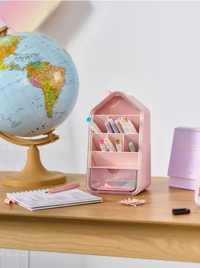 Stolni organizator