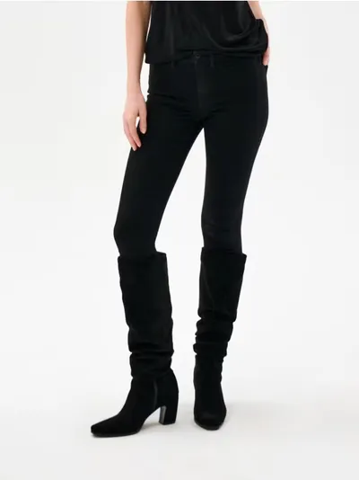Skinny farmerke