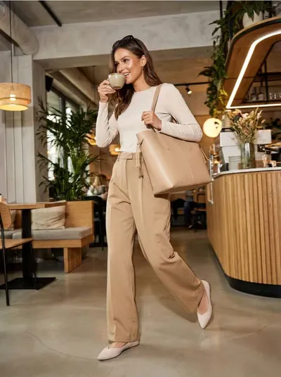 Elegantne pantalone sa naborkom