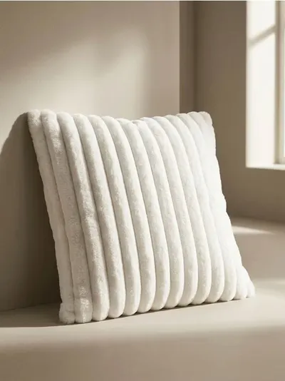 Rebrasta jastučnica od vještačkog krzna