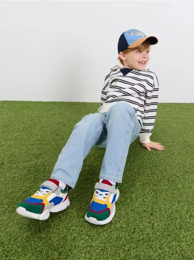 Farmerke Relaxed Tapered Fit