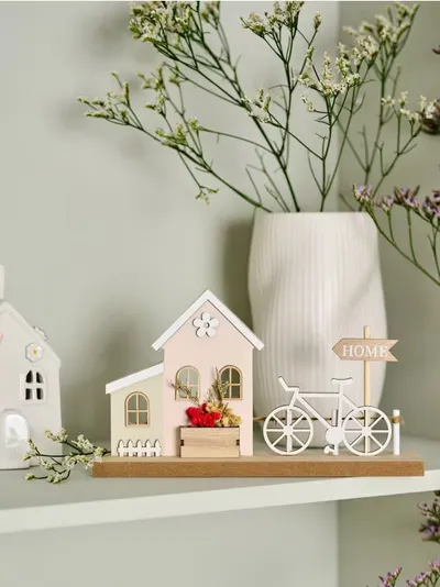 STANDING DECORATION