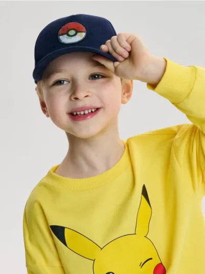 Kapa sa našivkom sa efektom promene slike Pokémon