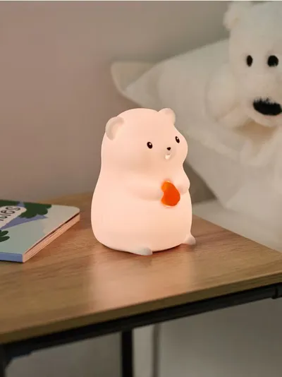 LED lampa u obliku medvjeda