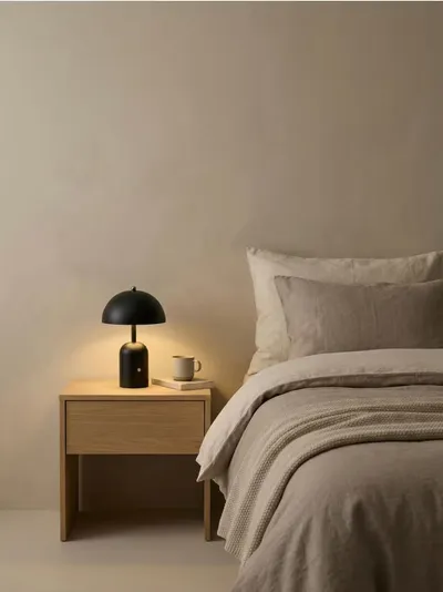 Minimalistična LED noćna lampa