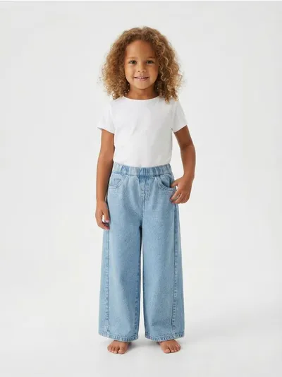 Wide leg farmerke sa ispranim efektom