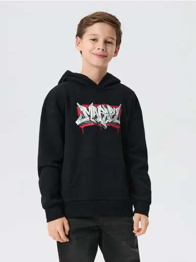Hoodie s natpisom Marvel