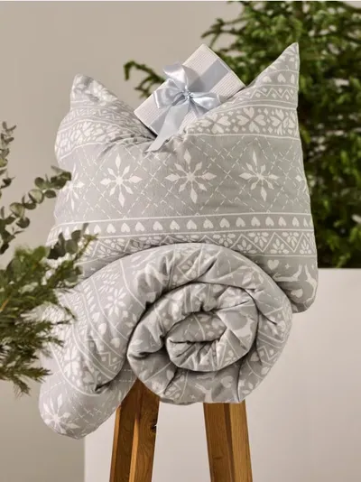 BEDCLOTHES