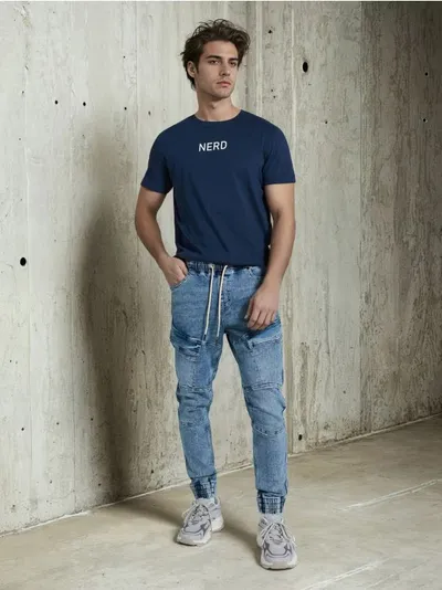 Jogger pantalone slim fit kroja