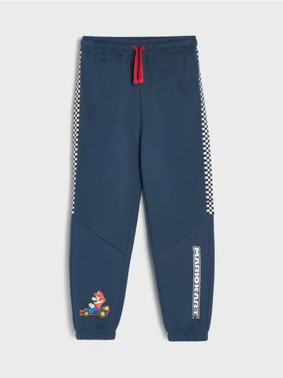 Hlače opuštenog kroja Super Mario