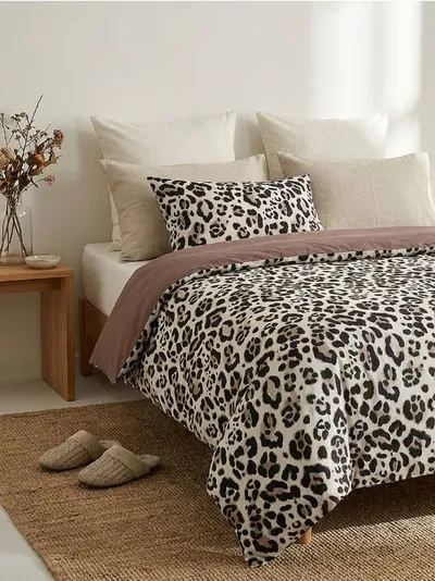 Dvostrani komplet posteljine s leopard uzorkom