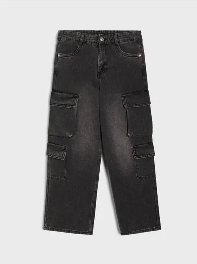 Baggy cargo farmerke sa ispranim efektom