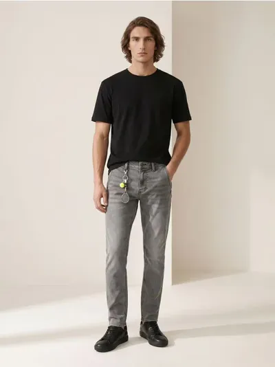 Slim fit farmerke s efektom pranja