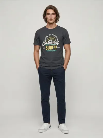 Slim fit farmerke s efektom pranja