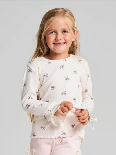 Rebrasta bluza