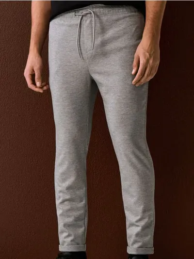 Pantalone sa dodatkom viskoze