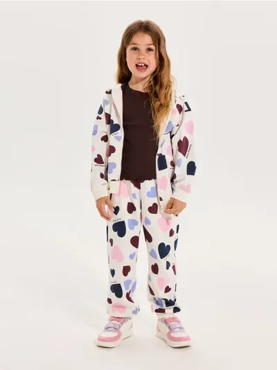 Jogger trenirka s motivom srca fleece