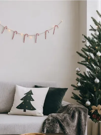 LED girlanda sa božićnim motivom