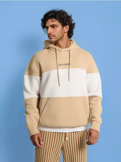 Bluza u bojama blokova