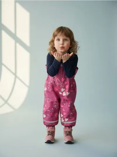 Pantalone s tregerima