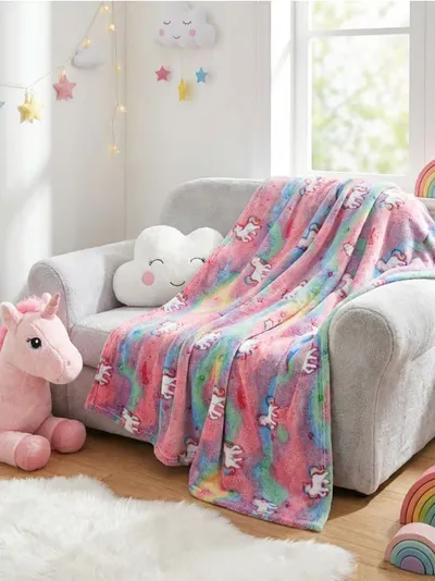 Flanel deka koja svijetli u mraku sa motivom jednoroga
