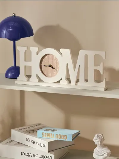 Dekorativni sat u obliku natpisa HOME