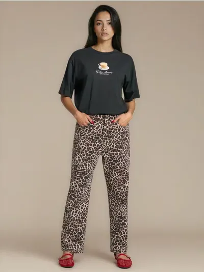 Hlače s leopard printom