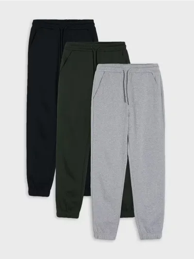 Sportske jogger hlače - 3 para