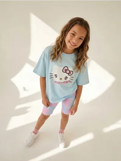 Hello Kitty komplet: majica s printom i tie-dye biciklističke helanke