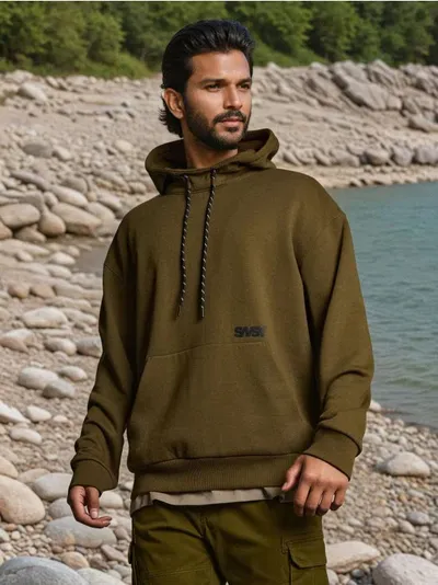 Hoodie sa visokim ovratnikom