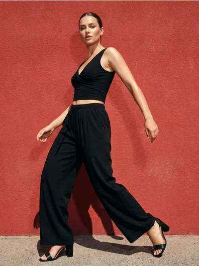 Wide leg pantalone sa mješavinom viskoze