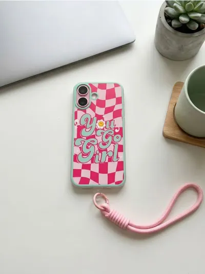 Maska za iPhone 13/14/15/16/17 sa natpisom i držačem