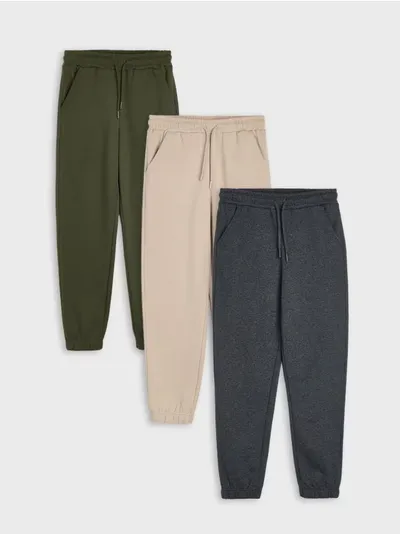 Sportske jogger hlače - 3 para