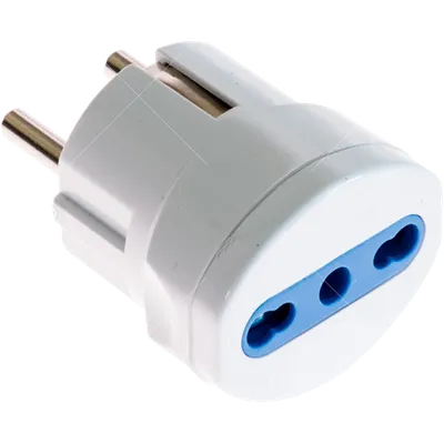 Travel adapter sa EU na IT
