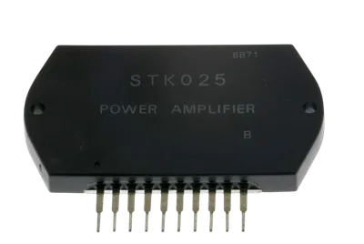 Integralno kolo STK025