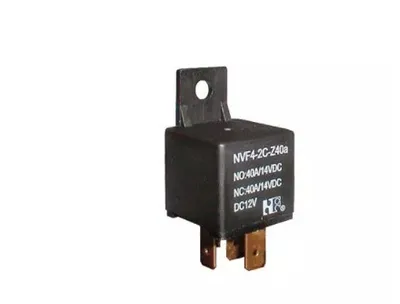 Automobilski relej 01760405