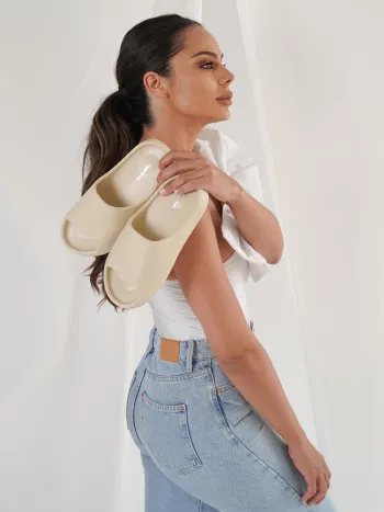 N79385 Bijela