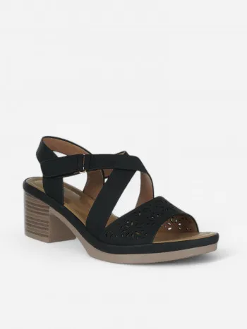 N82806