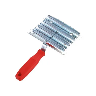 Metalni češalj